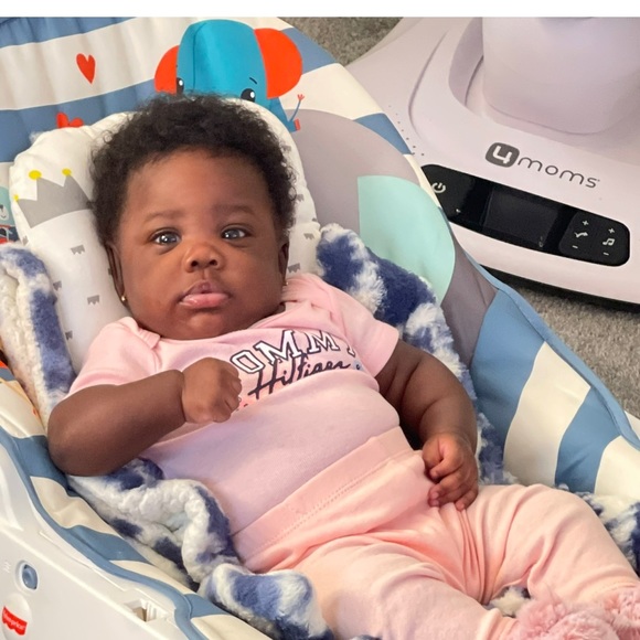 Meet your Posher, Talaya Kristian and Dior Mommy WELCOME TO OUR CLOSET - Picture 6 of 12